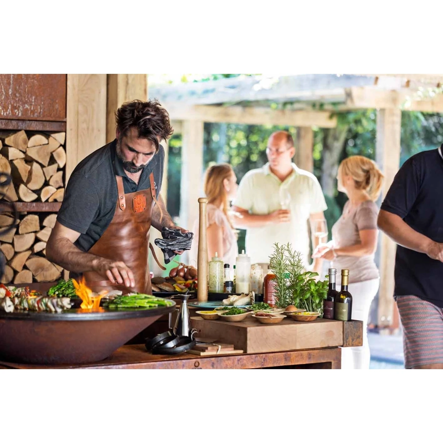 Brasero Plancha OFYR Island 100 En Corten + Plan De Travail Teck – Image 4