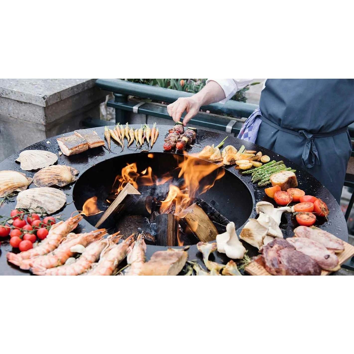 Brasero Plancha OFYR Island 100 En Corten + Plan De Travail Teck – Image 8